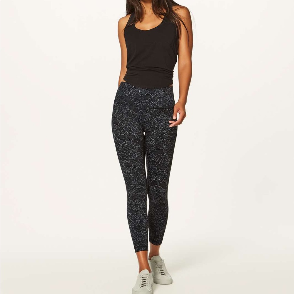 Lululemon align pant lacescape 25”